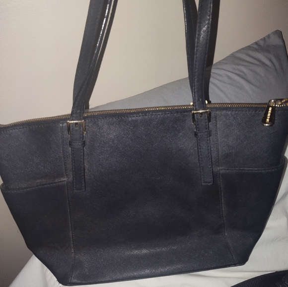 Black leather Michael Kors Pocketbook - Picture 3 of 6